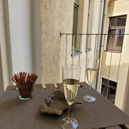 Apartment Cosel Altstadt Radfahrer Balkon *