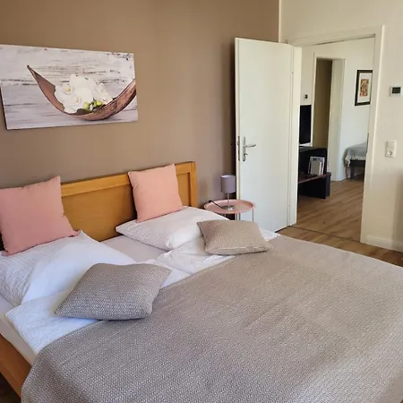 Appartement Cosel Altstadt Radfahrer Balkon Wlan