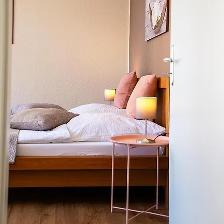 Cosel Altstadt Radfahrer Balkon